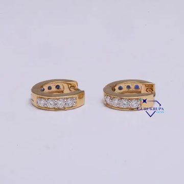 Best selling stylish white and black round cut diamonds in lab grown diamond earring with VVS clarity diamonds in 14 kt yellow gold