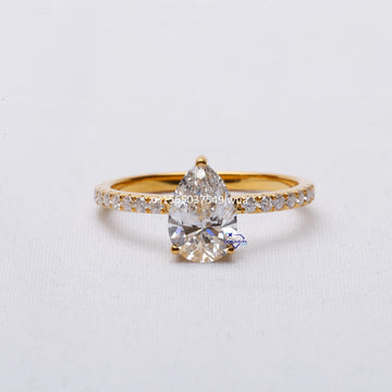 Elegant 14kt white gold ring with VVS clarity labgrown diamonds for women perfect for engagement or parties