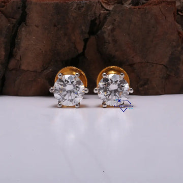 Luxury diamond earring with vvs clarity diamonds for womens in 14 kt yellow gold