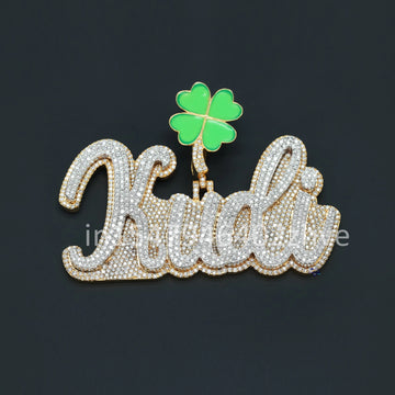Cherish elegance with our 14kt yellow gold letter pendant adorned by a flawless lab-grown diamond