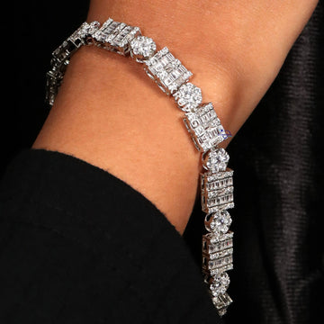 Chic 14kt lab grown diamond HipHop bracelet for men and women IGI Certified with VVS clarity Gurukrupa-Gems