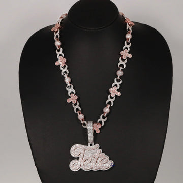 Crafted with elegance, our infinity-style chain with a pendant, made from 14kt lab-grown gold, boasts VVS clarity for unparalleled brilliance Gurukrupa-Gems