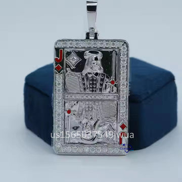 Elevate yourself with our 14kt white gold pendant adorned with lab-grown diamonds for timeless elegance and sophistication