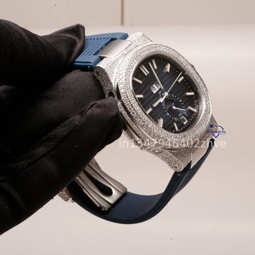 Explore a stylish watch with a rubber belt and Swiss movement for accurate timekeeping