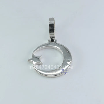 Finely crafted this moon with star 14 kt white gold lab grown diamond pendant with vvs clarity