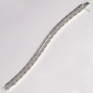 Indulge in our array of 14kt lab grown diamond bracelets, each boasting enhanced VVS clarity for exquisite elegance and timeless allure Gurukrupa-Gems