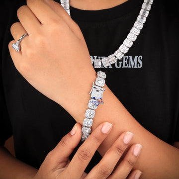 Luxury Deals in Illusion Chain Bracelet and Solitaire Ring Gurukrupa-Gems