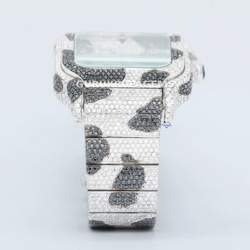 Stylishly crafted this black and white diamond watch of moissanite diamond with vvs clarity Gurukrupa-Gems