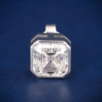 Unisex 14K Gold Solitaire Stud Earrings with Brilliant Cut Diamonds Gurukrupa-Gems